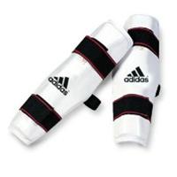 Bild Adidas W.T.F. recognized shin protector