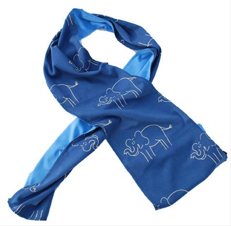 Bild ida.T--Halsduk blå