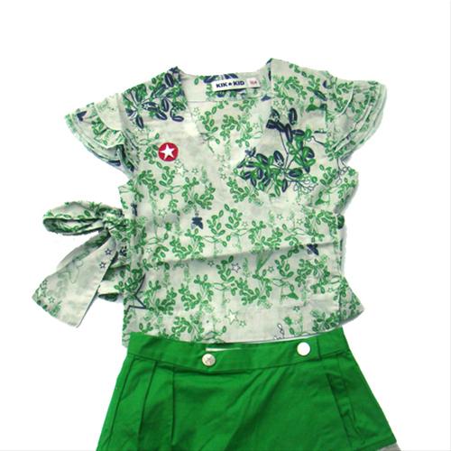 Bild KIK KID--Omlott blus storlek 104