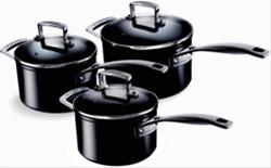 Bild Le Creuset Toughened Kastrull med Lock 16 cm 1,8 liter