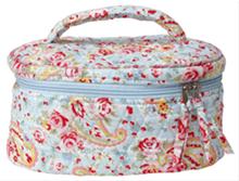Bild Greengate paisley Quiltad Cosmetic Väska Ljusblå