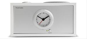 Bild Tivoli Audio Dual Alarm Speaker Silver White - Tivoli Audio
