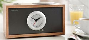 Bild Tivoli Audio Dual Alarm Speaker Taupe Cherry - Tivoli Audio
