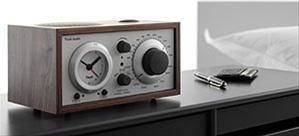 Bild Tivoli Audio Model Three Classic Walnut