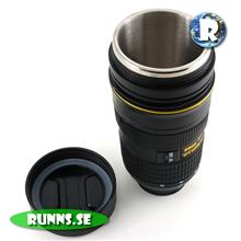 Bild Kaffemugg - Kameralins Nikon 24-70mm Zoom Lens