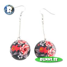 Bild Örhänge mjuk lera - Röda blommor (rund boll)