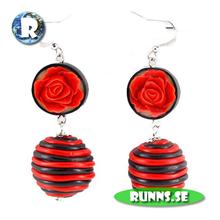 Bild Örhänge mjuk lera- Röda rosor (svart/röd boll)