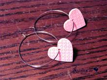 Bild Örhängen av plast - Hjärtan med rosa hjärtan