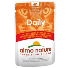 Bild Ekonomipack: Almo Nature Daily Menu Pouch 12 x 70 g - Kyckling och nötkött