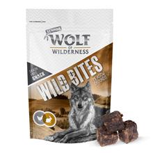 Bild Wolf of Wilderness Snack - Wild Bites Senior 180 g - High Valley - Beef & Chicken