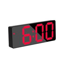 Bild LED Väckarklocka med röda siffror - Svart
