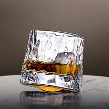 Bild Roterande Whiskyglas / tumblerglas 360 graders