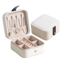 Bild Smyckesask i konstläder - Vit