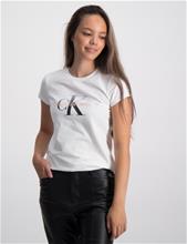 Bild Calvin Klein, GRADIENT MONOGRAM T-SHIRT, Vit, T-shirts till Tjej, 16 år