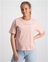 Bild Calvin Klein, CKJ LOGO BOXY T-SHIRT, Rosa, T-shirts till Tjej, 16 år