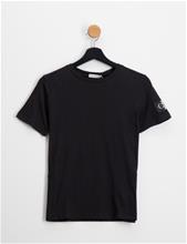 Bild Calvin Klein, RIB BLOCKING BADGE FITTED TOP, Svart, T-shirts till Tjej, 14 år