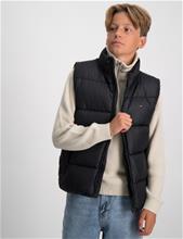 Bild Tommy Hilfiger, ESSENTIAL PADDED VEST, Svart, Västar till Kille, 10 år