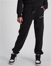Bild Calvin Klein, CKJ LOGO HR SWEATPANTS, Svart, Byxor till Tjej, 14 år