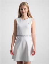 Bild Calvin Klein, LOGO TAPE PUNTO SLEEVELESS DRESS, Grå, Klänningar till Tjej, 14 år