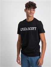 Bild Lyle & Scott, Lyle & Scott Text Tee, Svart, T-shirts till Kille, 10-11 år