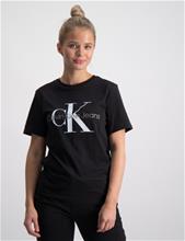 Bild Calvin Klein, MONOGRAM LOGO T-SHIRT, Svart, T-shirts till Tjej, 10 år